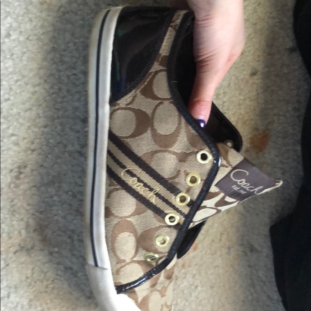 Coach sneakers size 9